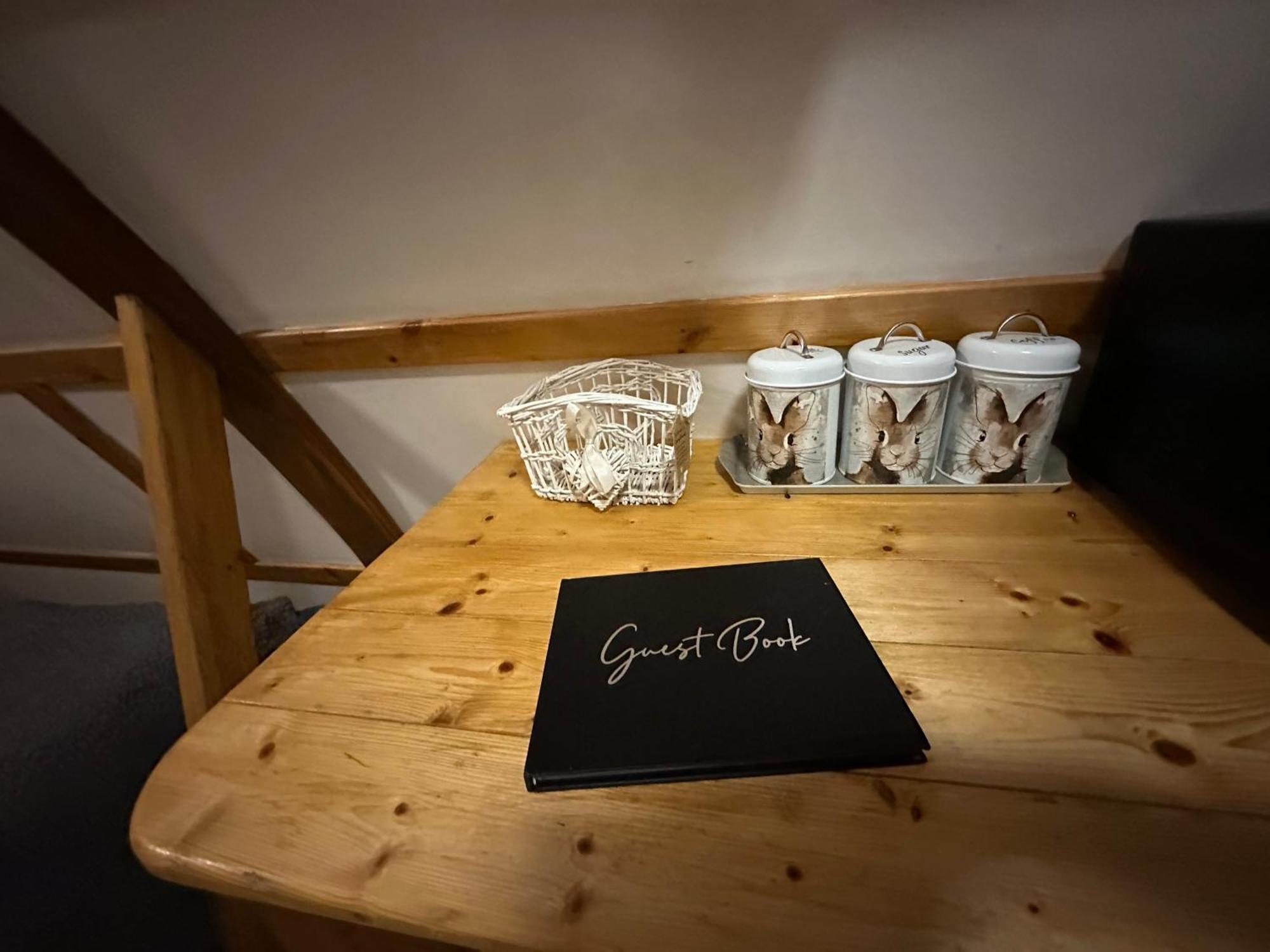 Glamping Life Retreat Apartment Nantmel Bagian luar foto