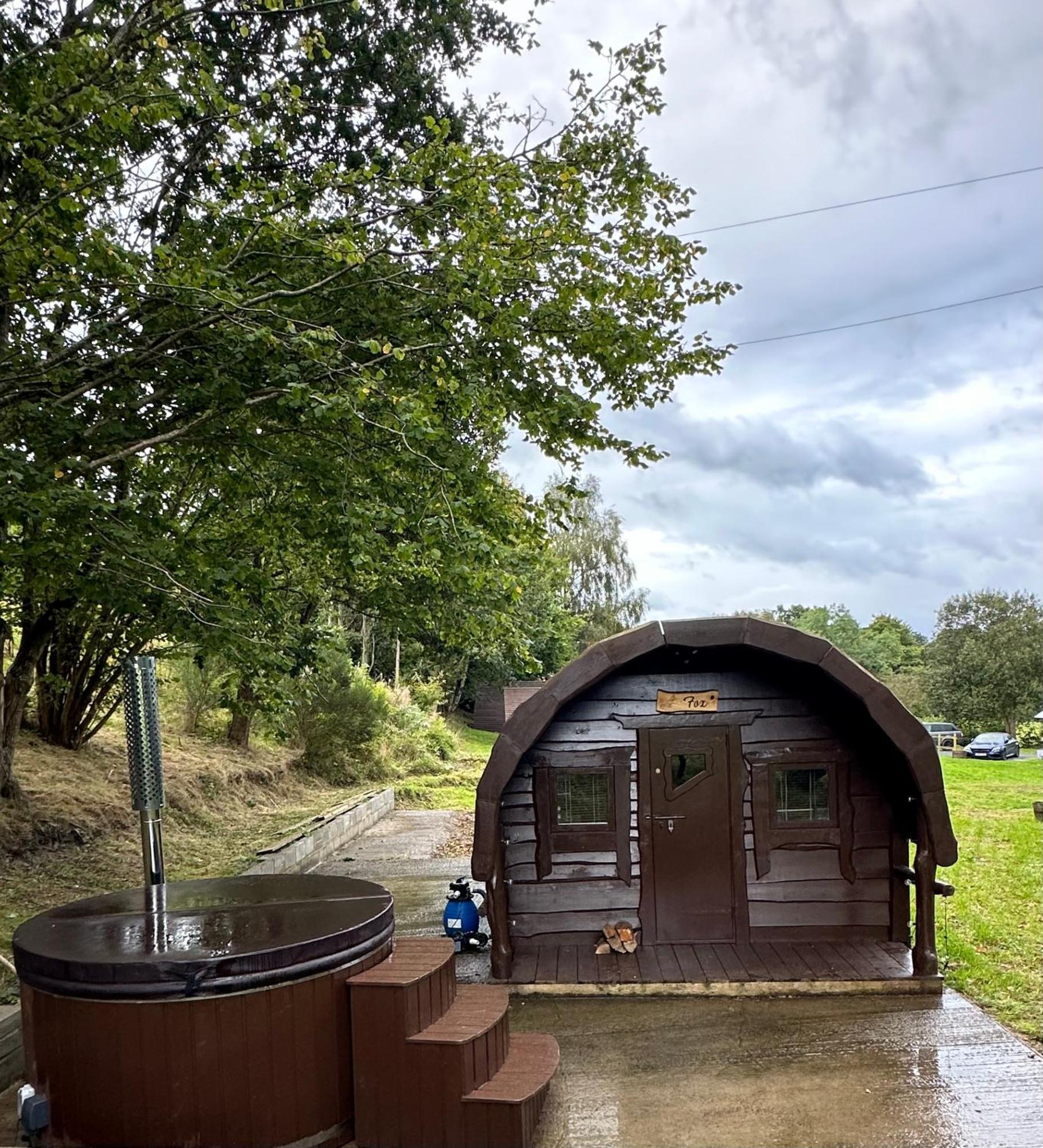 Glamping Life Retreat Apartment Nantmel Bagian luar foto