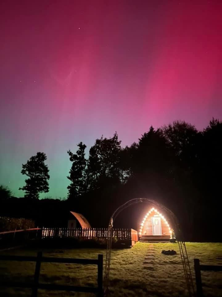 Glamping Life Retreat Apartment Nantmel Bagian luar foto