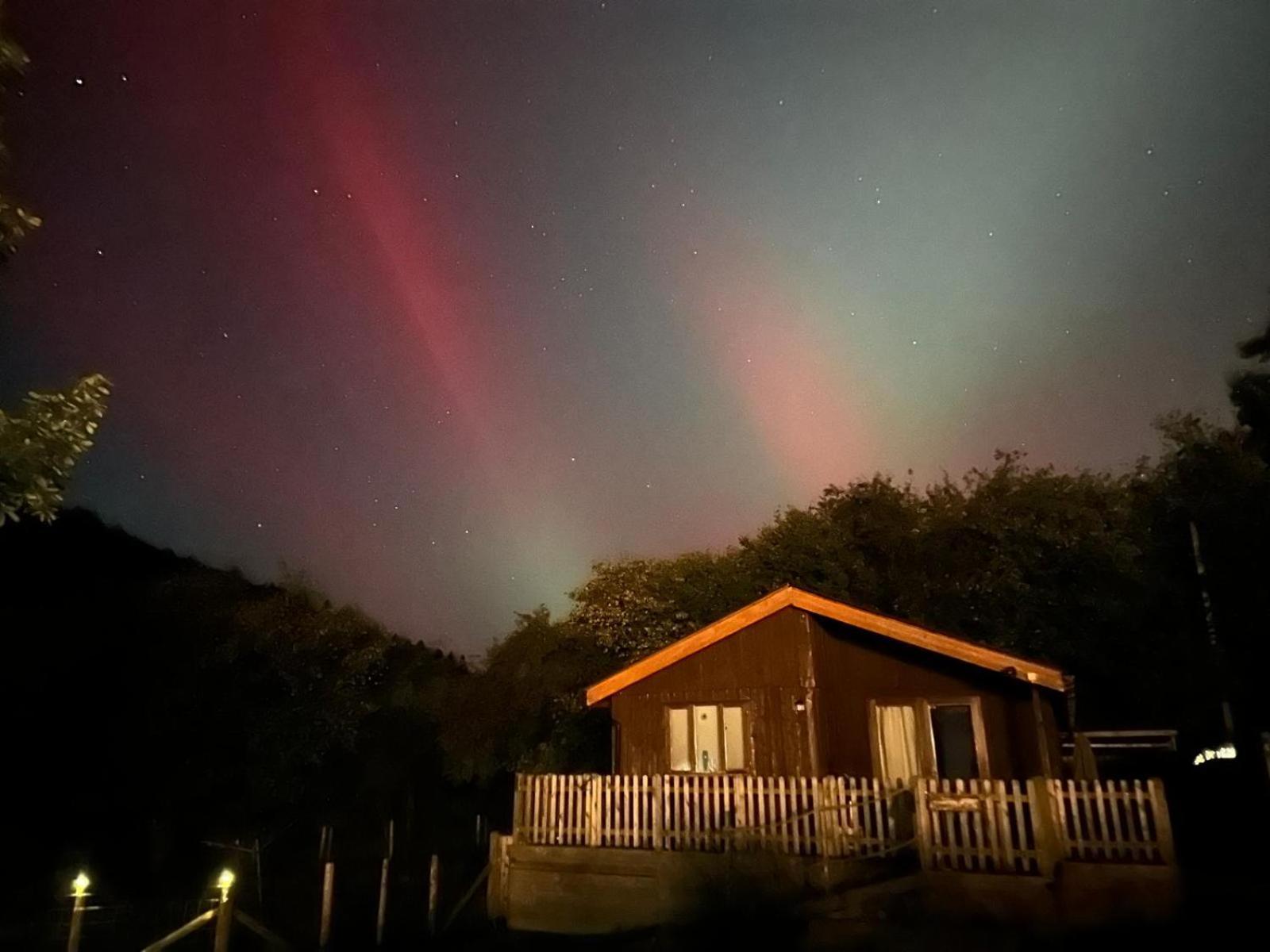 Glamping Life Retreat Apartment Nantmel Bagian luar foto